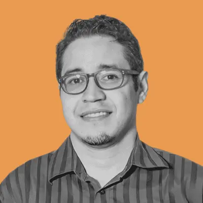 Oliver Ollarves - Marketing y negocios